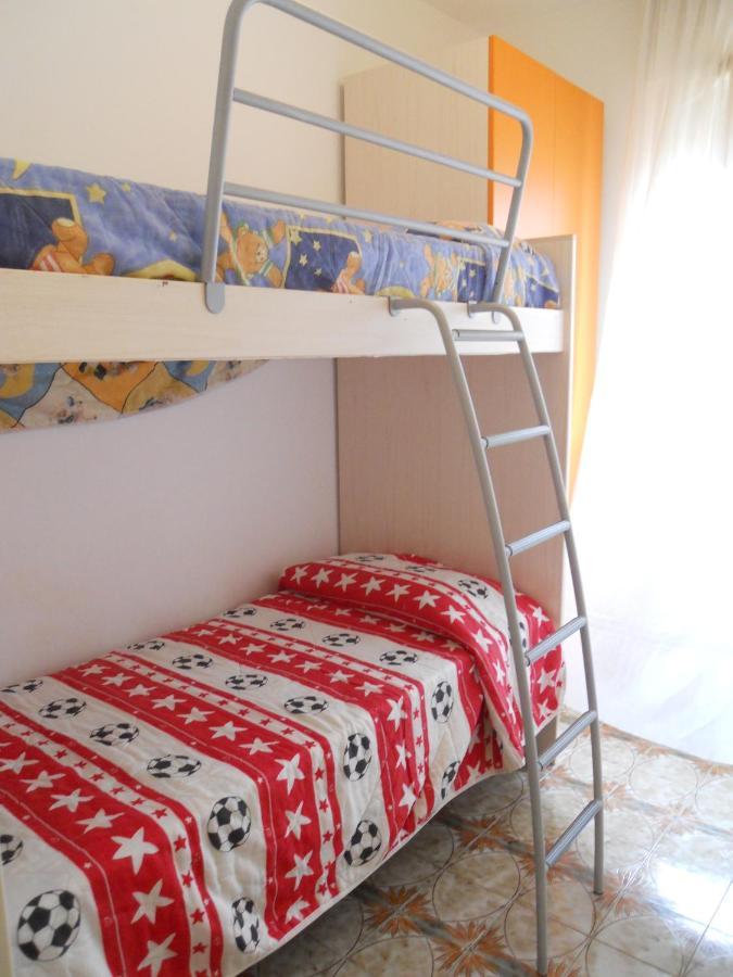 Condominio Carina Sud Бибионе Экстерьер фото