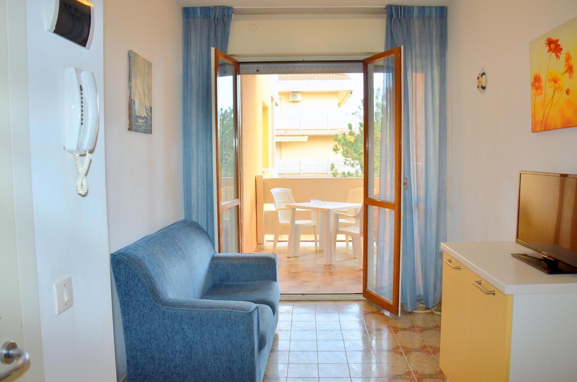 Condominio Carina Sud Бибионе Экстерьер фото